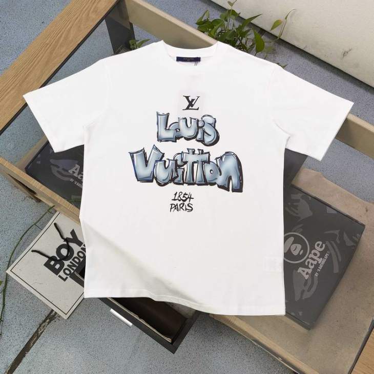 Picture of Louis Vuitton T Shirts Short _SKULVXS-Lsxtx127065